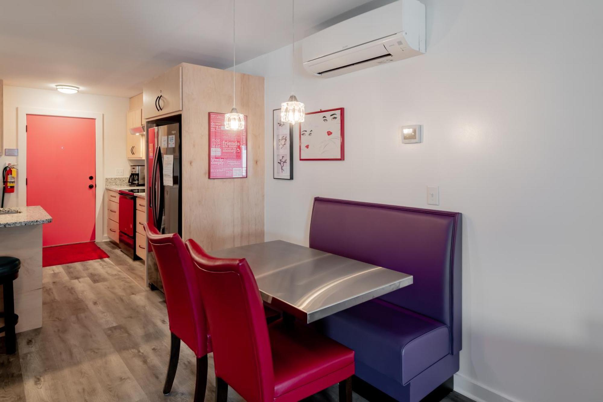 Folly Vacation Perfect Purple Palace Apt A Folly Beach Ngoại thất bức ảnh